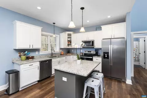 68 Ben Lyons Ln, Lyndhurst, VA 22952 photo 8