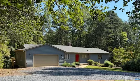 710 Sharps Creek Rd, Scottsville, VA 24590