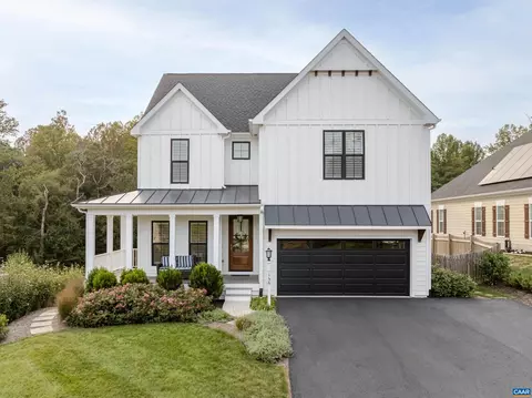 156 Agatha Ridge Ln, Crozet, VA 22932