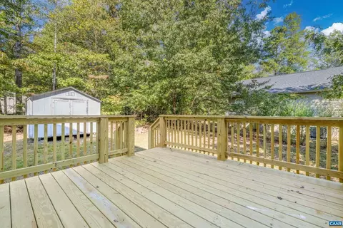 24 Hatchechubee Rd, Palmyra, VA 22963 photo 9