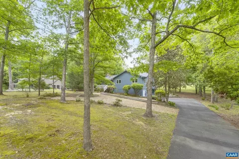 Exterior - 7 Spoon Ter, Palmyra, VA 22963 photo 23 of 29