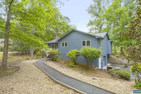 Exterior - 7 Spoon Ter, Palmyra, VA 22963 photo 3 of 29