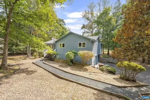 Exterior - 7 Spoon Ter, Palmyra, VA 22963 photo 4 of 29