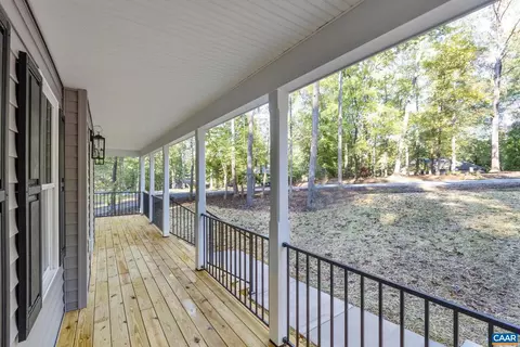 6 Condor Rd, Palmyra, VA 22963 photo 2