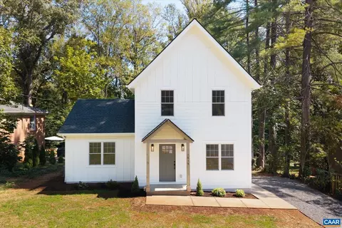 1614 Cambridge Cir, Charlottesville, VA 22903