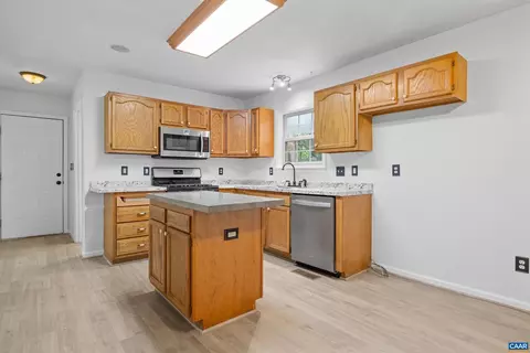 4 Xebec Rd, Palmyra, VA 22963 photo 8
