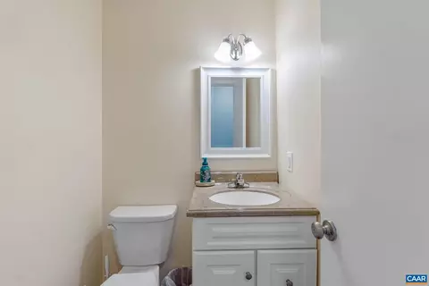 1264 Maple View Dr, Charlottesville, VA 22902 photo 11