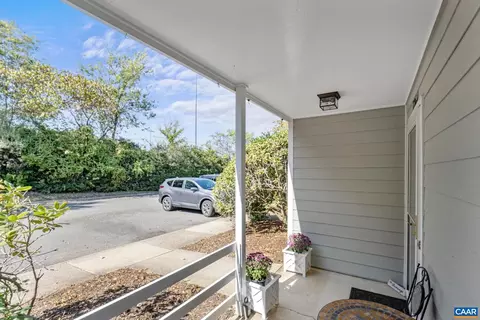 1264 Maple View Dr, Charlottesville, VA 22902 photo 20