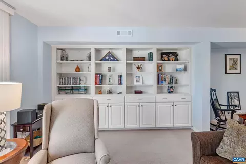 1264 Maple View Dr, Charlottesville, VA 22902 photo 7