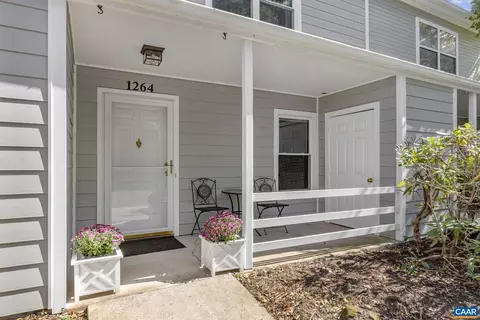 1264 Maple View Dr, Charlottesville, VA 22902 photo 2