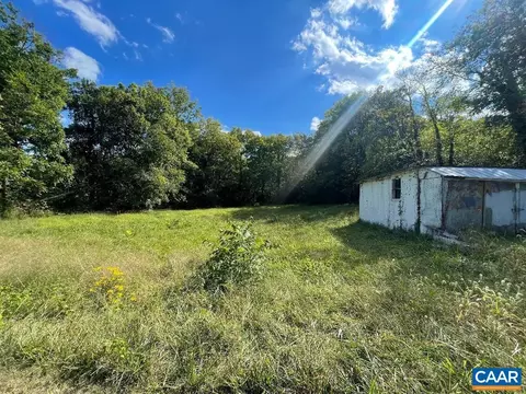 85 Meadow Ave #85&86, Louisa, VA 23093