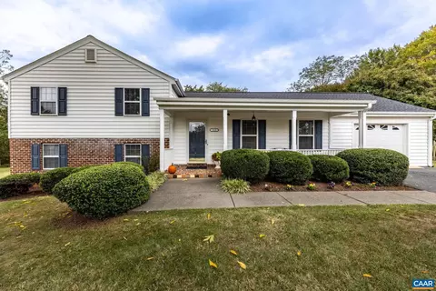 1610 Maiden Ln, Charlottesville, VA 22911