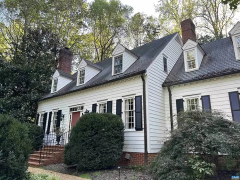 421 Rookwood Dr, Charlottesville, VA 22903