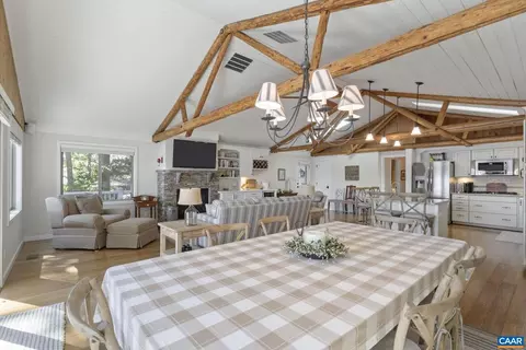Dining - 10 Pineknoll Cir, Palmyra, VA 22963 photo 2 of 2