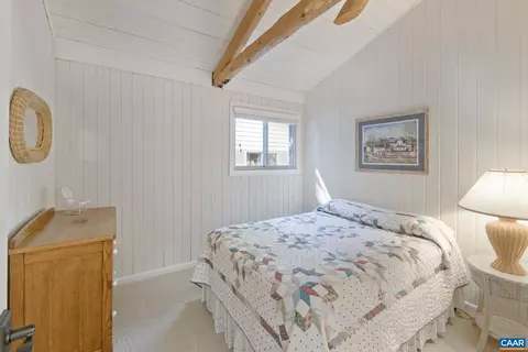 Bedroom - 10 Pineknoll Cir, Palmyra, VA 22963 photo 1 of 4