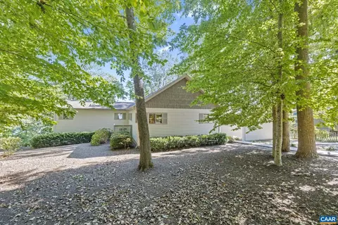 Exterior - 10 Pineknoll Cir, Palmyra, VA 22963 photo 2 of 19
