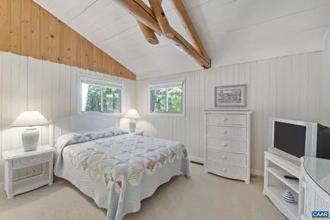 Bedroom - 10 Pineknoll Cir, Palmyra, VA 22963 photo 3 of 4