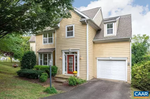 1105 Saint Charles Ct, Charlottesville, VA 22901