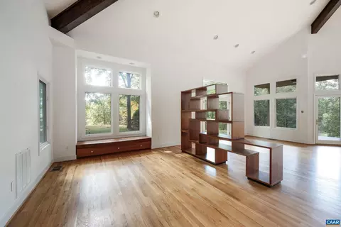 Living - 477 Gidsville Rd, Amherst, VA 24521 photo 7 of 16