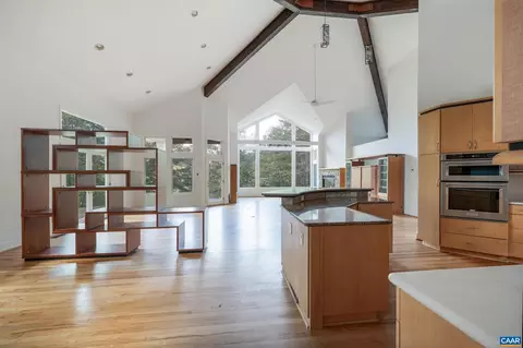 Living - 477 Gidsville Rd, Amherst, VA 24521 photo 9 of 16