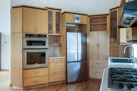 Kitchen - 477 Gidsville Rd, Amherst, VA 24521 photo 4 of 8