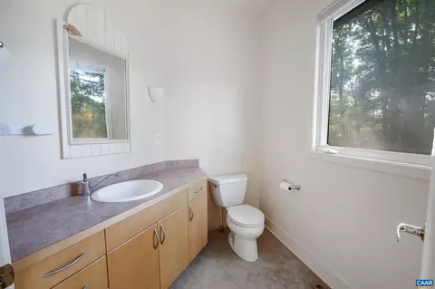 Bath - 477 Gidsville Rd, Amherst, VA 24521 photo 1 of 8
