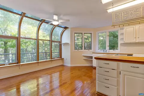 Kitchen - 27 Fairway Dr, Palmyra, VA 22963 photo 7 of 7