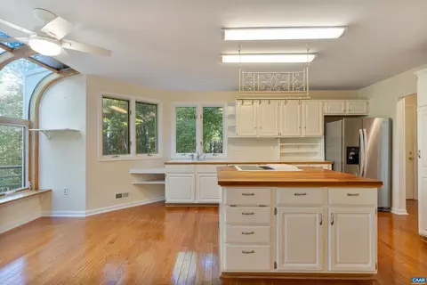 Kitchen - 27 Fairway Dr, Palmyra, VA 22963 photo 1 of 7