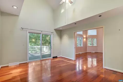 Living - 27 Fairway Dr, Palmyra, VA 22963 photo 3 of 5