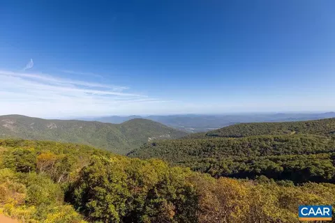 1536 Cliffs Condos, Wintergreen Resort, VA 22967