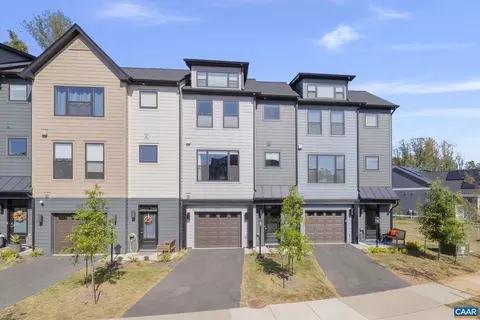 1810 Fowler St, Charlottesville, VA 22901