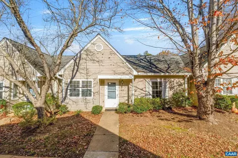 1248 Gazebo Ct, Charlottesville, VA 22901