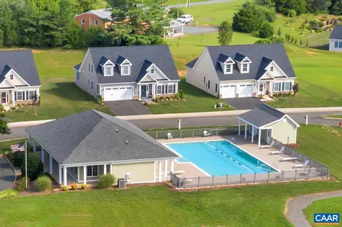 82 Crape Myrtle Dr, Palmyra, VA 22963