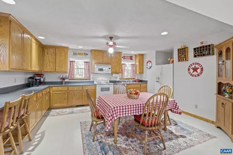 60 Chippewa Ln, Palmyra, VA 22963 photo 17