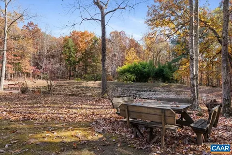 Exterior - 391 Pond Rd, Buckingham, VA 23921 photo 14 of 18