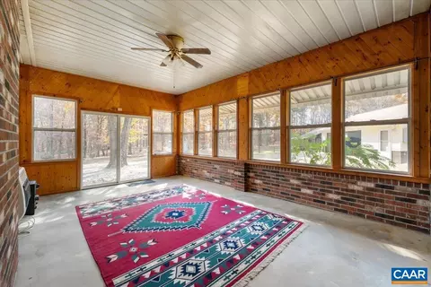 Exterior - 391 Pond Rd, Buckingham, VA 23921 photo 4 of 18