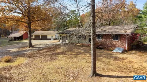 Exterior - 391 Pond Rd, Buckingham, VA 23921 photo 7 of 18