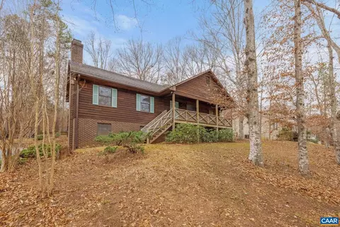 48 Jennings Dr, Palmyra, VA 22963