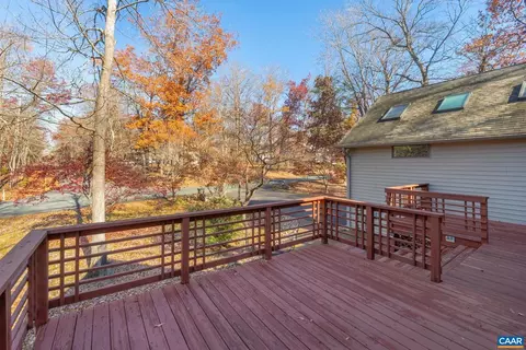 30 Colonial Rd, Palmyra, VA 22963 photo 3