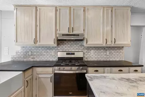 30 Colonial Rd, Palmyra, VA 22963 photo 10