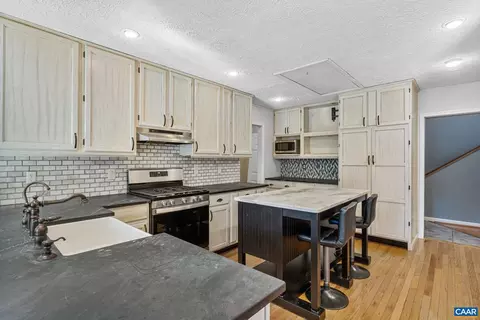 30 Colonial Rd, Palmyra, VA 22963 photo 9