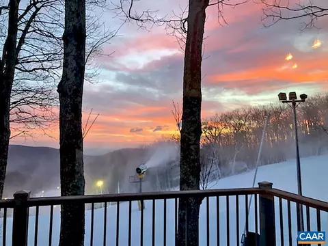 115 Eagles Ct Condos, Wintergreen Resort, VA 22967