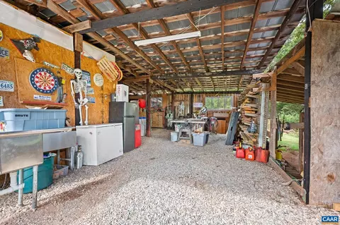 Exterior - 2632 Wagon Trail Rd, Monroe, VA 24574 photo 5 of 22