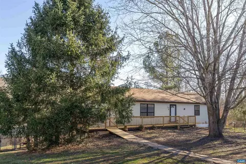 430 Truslows Ln, Nellysford, VA 22958