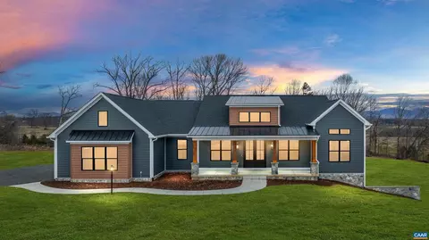 12 Langdon Woods Dr, Dyke, VA 22935