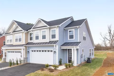 321 Springdale Rd, Waynesboro, VA 22980