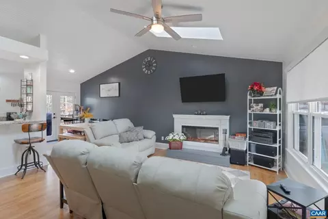 1 Hatchechubee Rd, Palmyra, VA 22963 photo 6
