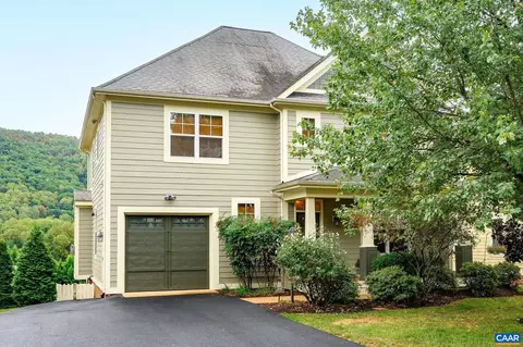 1124 Arden Dr, Charlottesville, VA 22902