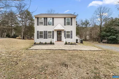 11 Pleasant View Ter, Palmyra, VA 22963