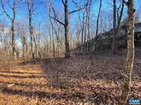 462 Deer Springs Ln #101, Wintergreen Resort, VA 22967